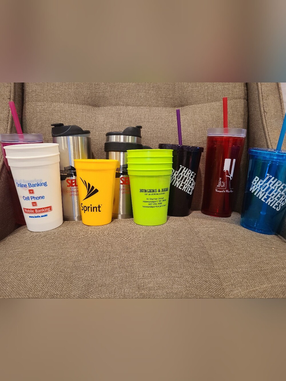 Plastic cups, tumblers & coffee cups bundle